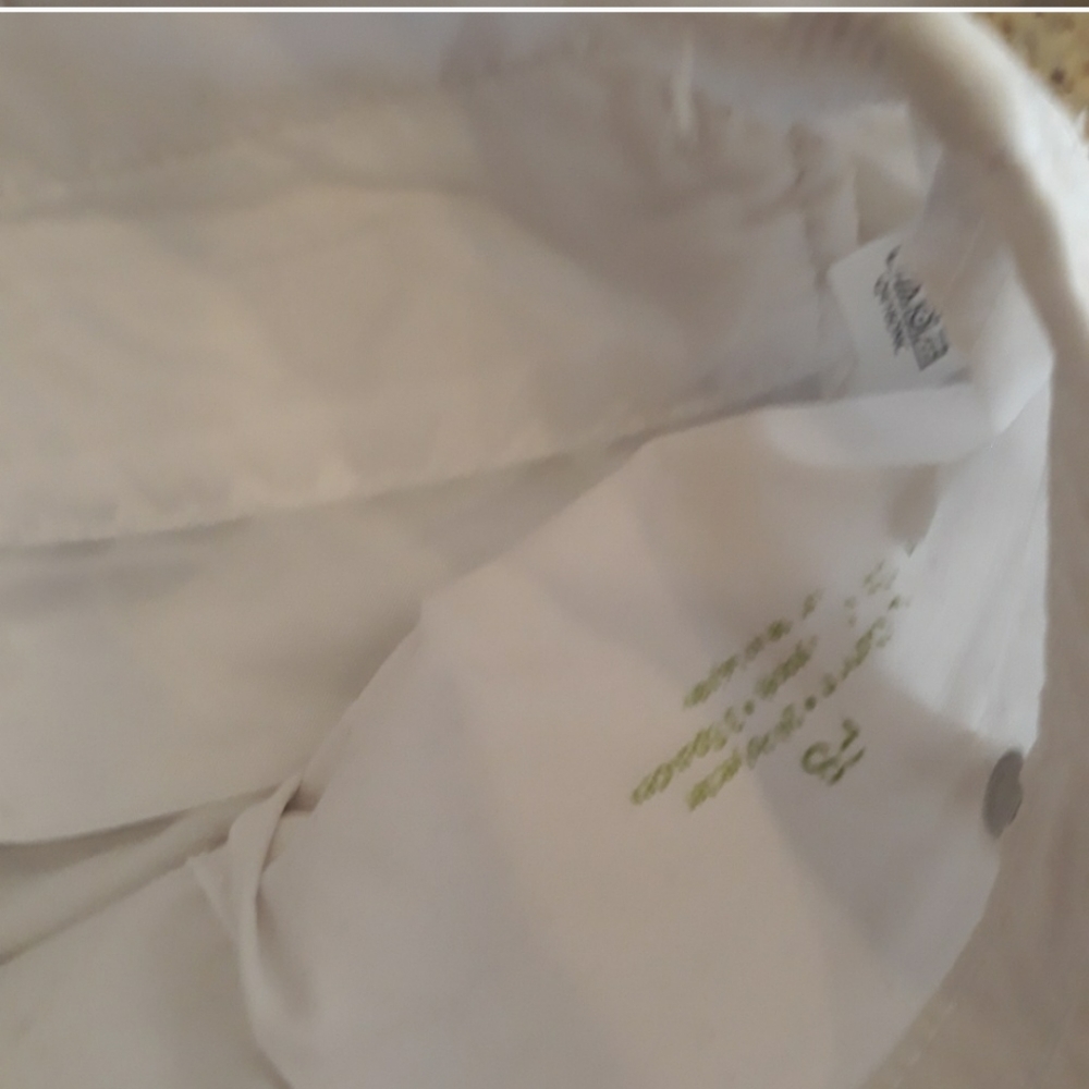 White scrub set - Picture 6 of 8